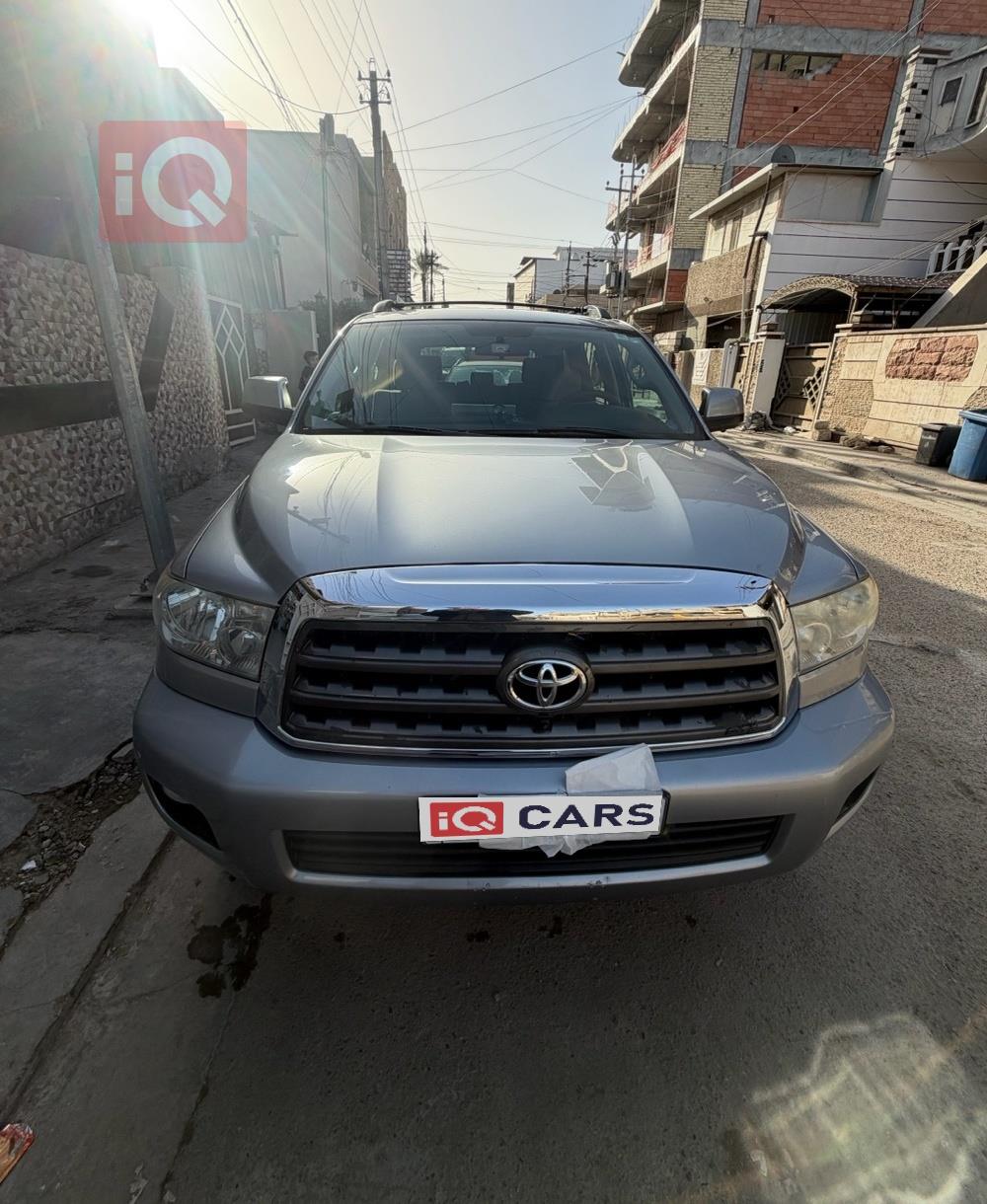 تويوتا سيكويا